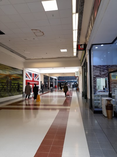 Kingsland Shopping Centre