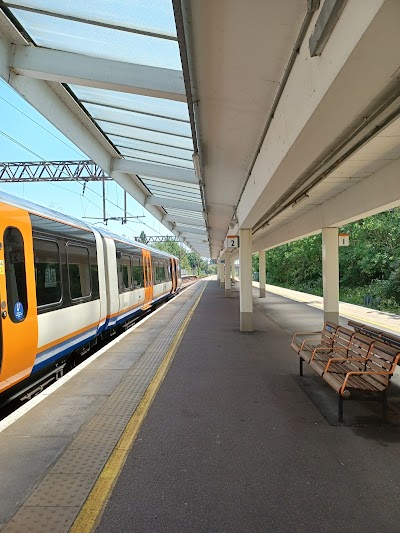 Enfield Town Station