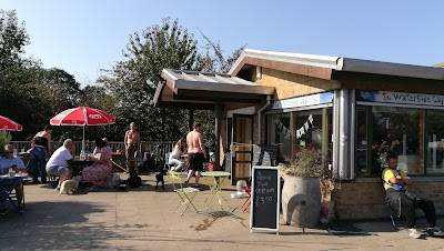 Stonebridge Lock Waterside Cafe