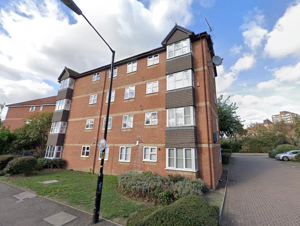 2 Rossetti Road, London, SE16 3EA